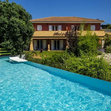 Du Pont De L'oso 3* ليسي