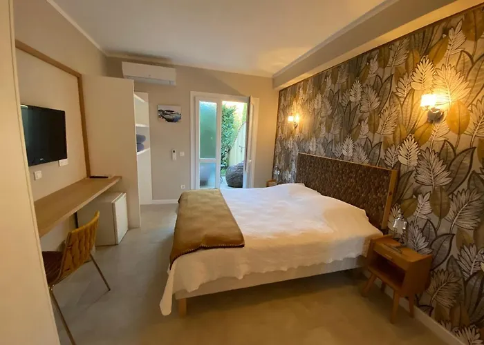 מלון Du Pont De L'oso לצ'י