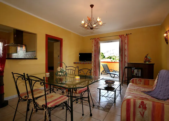 מלון Du Pont De L'oso לצ'י