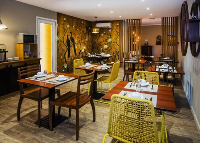 Du Pont De L'oso מלון 3*