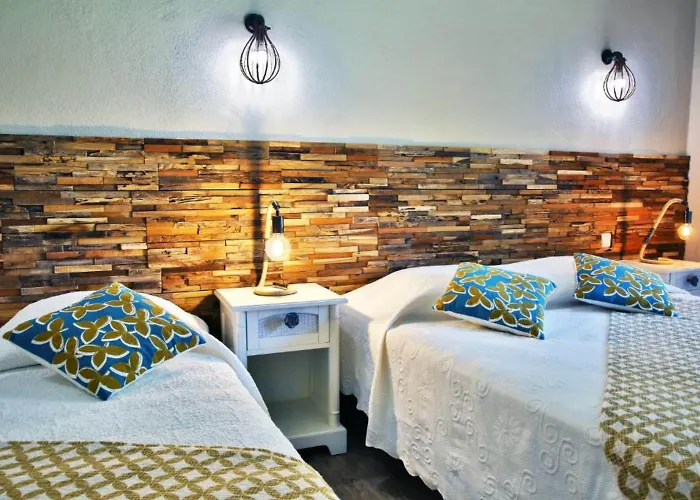 Du Pont De L'oso 3* לצ'י