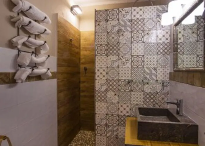 מלון Du Pont De L'oso לצ'י