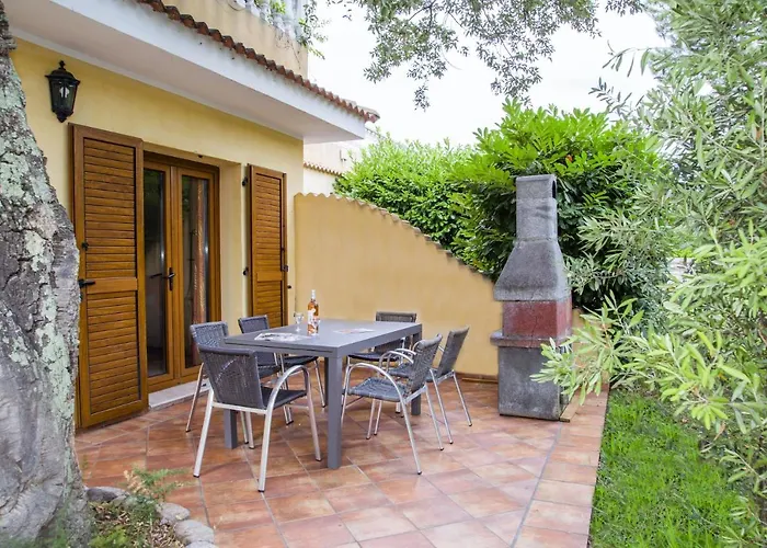 Du Pont De L'oso מלון