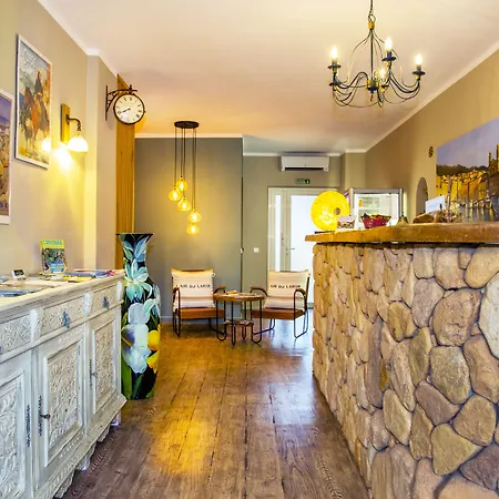 Du Pont De L'oso Lecci