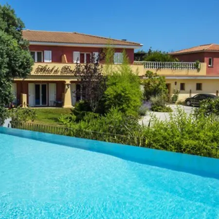 Hotel Du Pont De L'oso Lecci