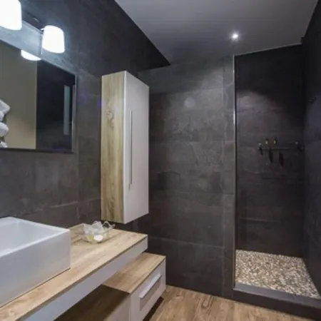 Du Pont De L'oso Lecci