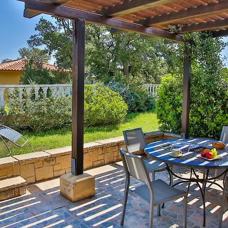 فندق Du Pont De L'oso