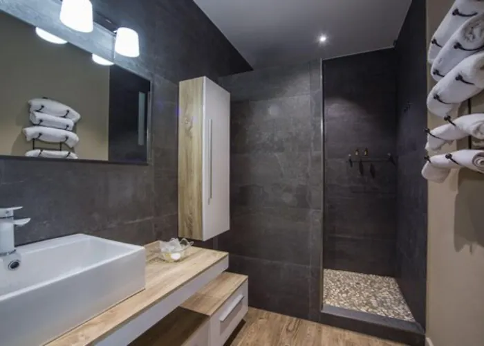 Du Pont De L'oso לצ'י